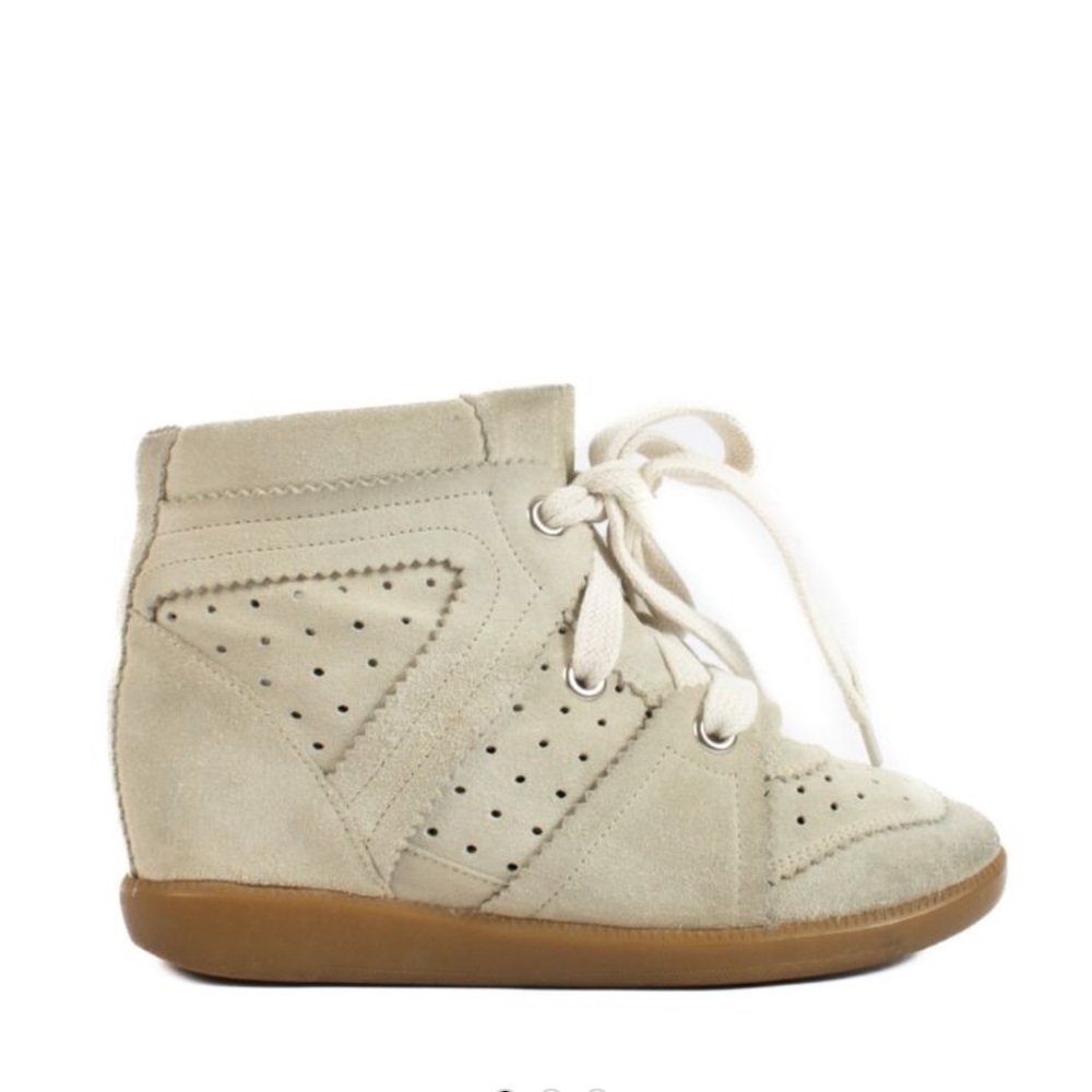 Isabel Marant MARANT ÉTOILE
Bobby perforated scalloped-edge sneakers size 40